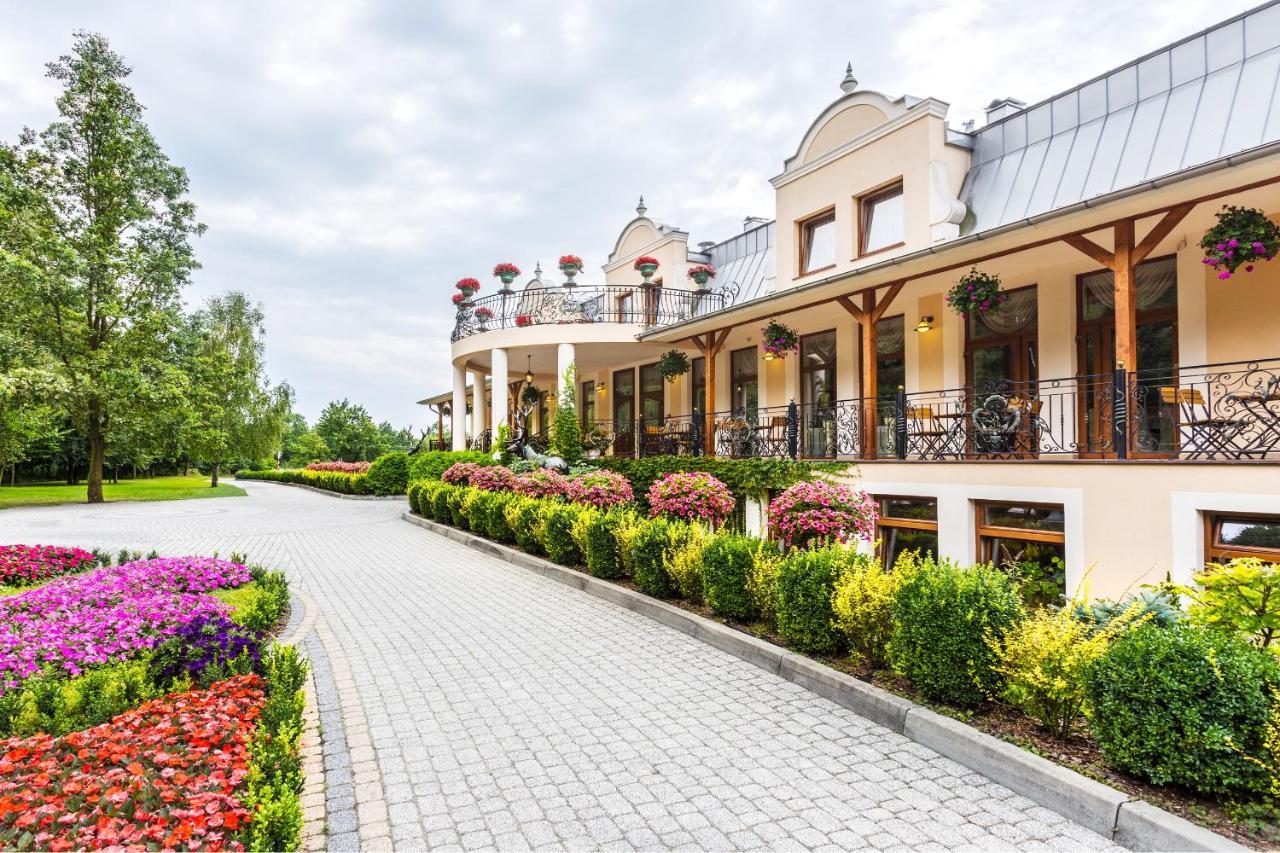 Lesna Perla - Restauracja I Pokoje Hotelowe Rudzinitz Exterior foto